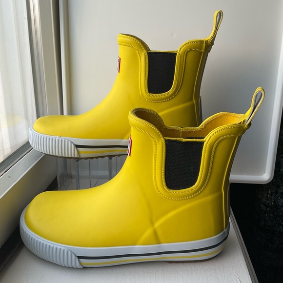 Reima | Yellow Rain Boots for Toddlers | Size 8 - Picture 2 of 10